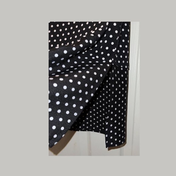 Calvin Klein Blouse with Side Slits and Pocket - Picture 4 of 4